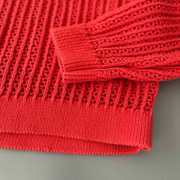 ❤️2/$30❤️M]Old Navy Long Sleeve Cropped Crochet Red Open Knit Sweater 100 Cotton - Picture 5 of 11